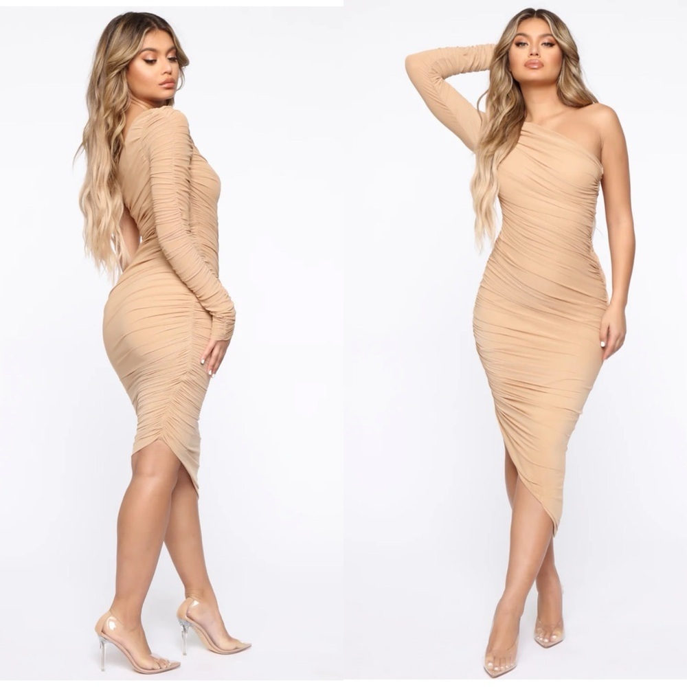 Fashion Nova Nude One-Shoulder Ruched Midi Eevi Dress Size Small